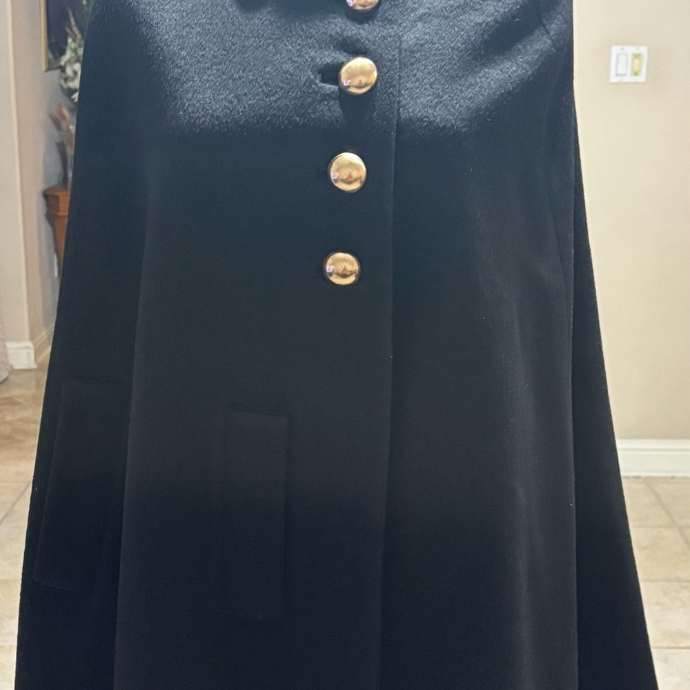 Collarless Black Cape Coat w/ Gold Lining & Buttons – Wool Blend